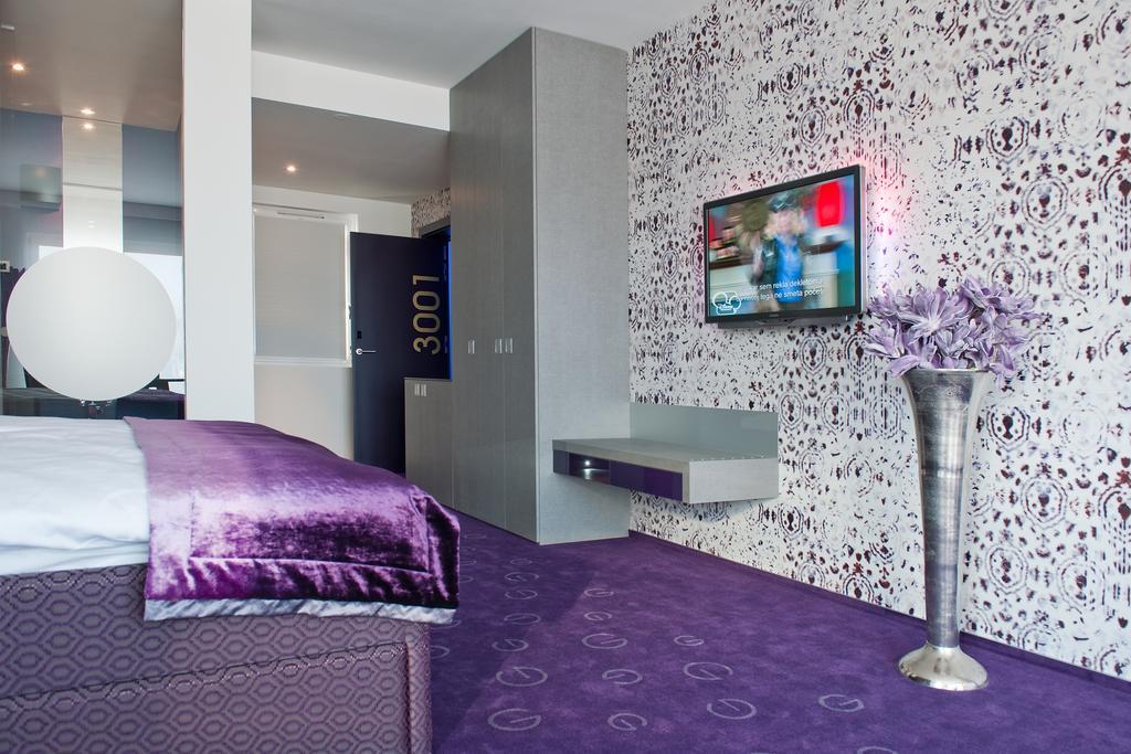 G Design Hotel Ljubljana Bagian luar foto